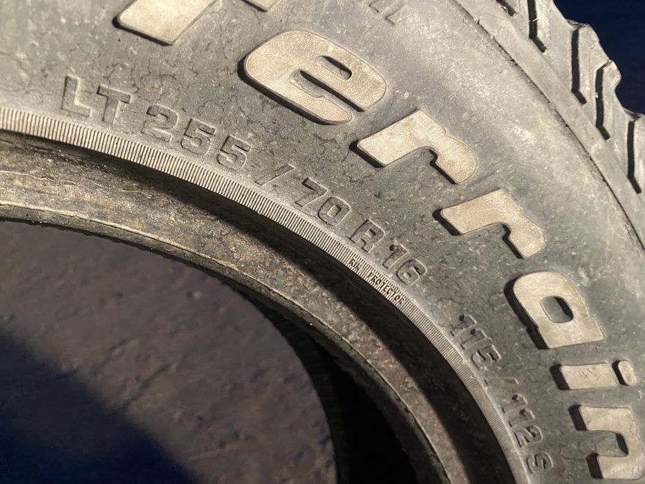 Шины 255/70R16 (1шт)