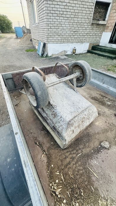 Тачка садовая вечная.