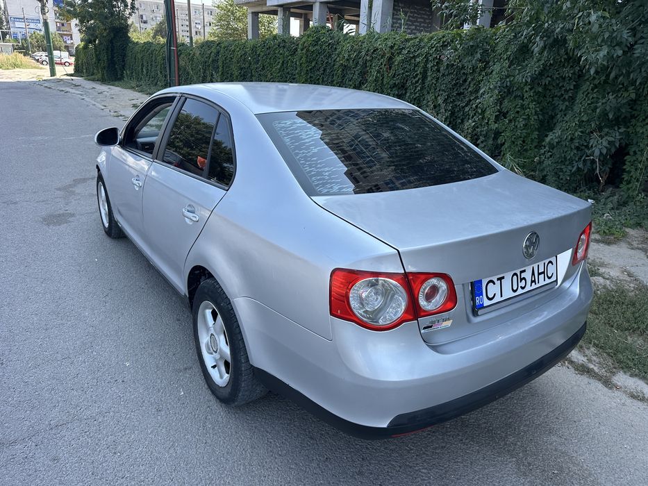 VOLKSWAGEN Jetta 2007 — imagine 4