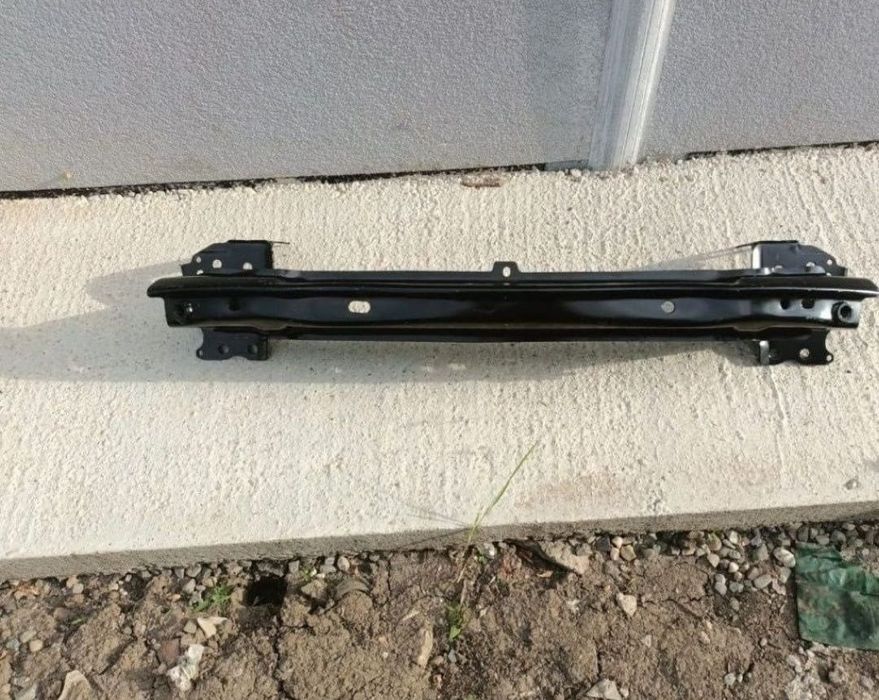 Armatura/Intaritura  Fata Vw Touareg/Porsche Cayenne 2002/2003/2004/20