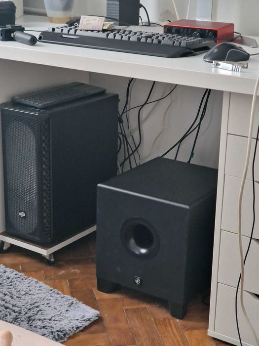 Monitoare yamaha hs7  Yamaha HS8S Subwoofer stative focusrite