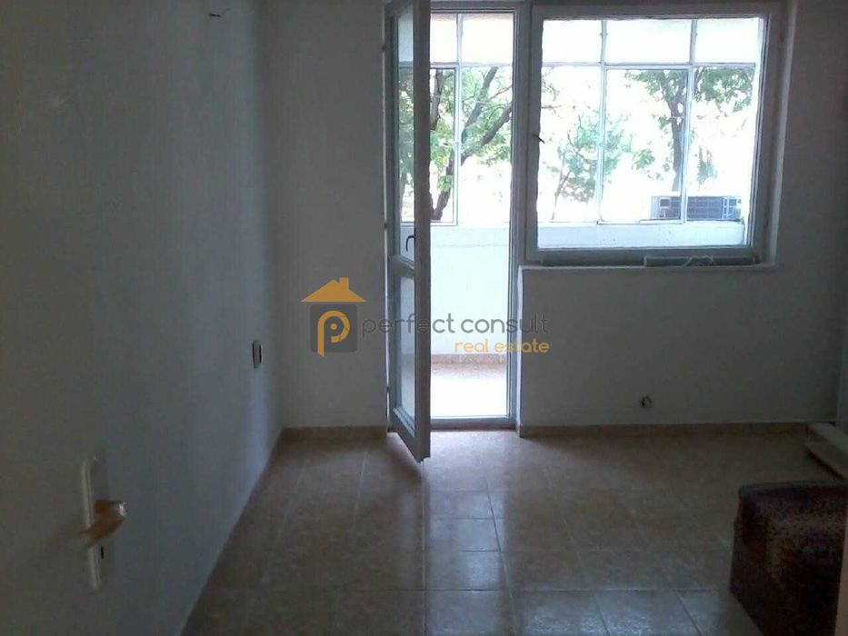 Продава се Тристаен апартамент в Пловдив, Каменица 1 - 80 кв.м за 1869 €/кв.м - Снимка #3