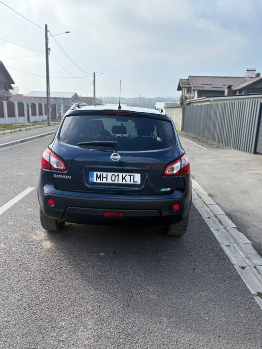 Vind nissan Qashqai 1.5 dci