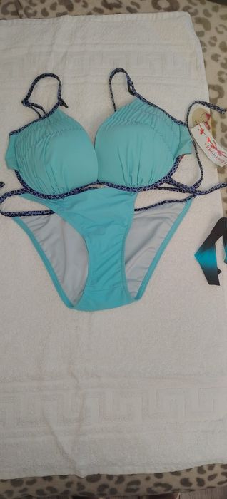 Costum de baie Triumph