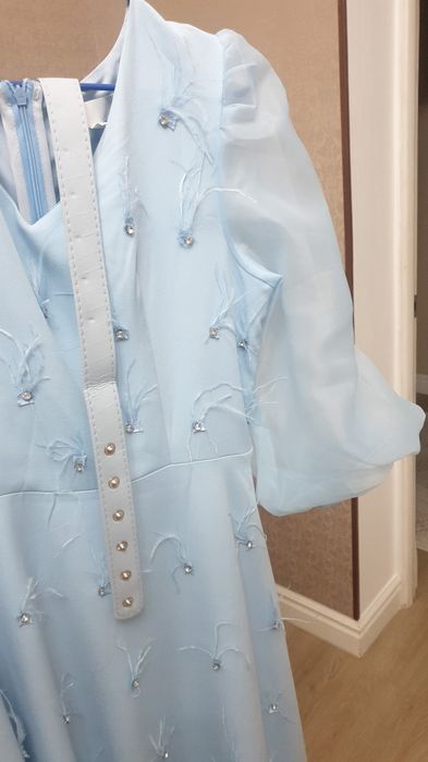 Продам платье вечернее  нарядное  платья