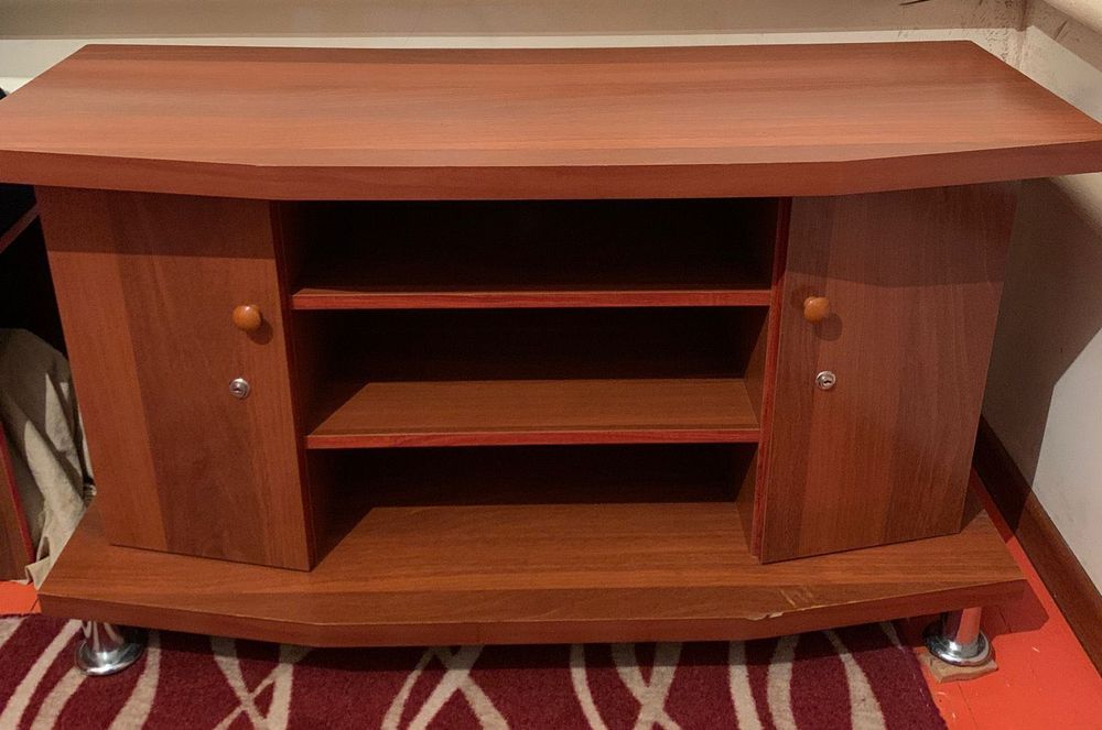 Телевизорға подставка сатылады!