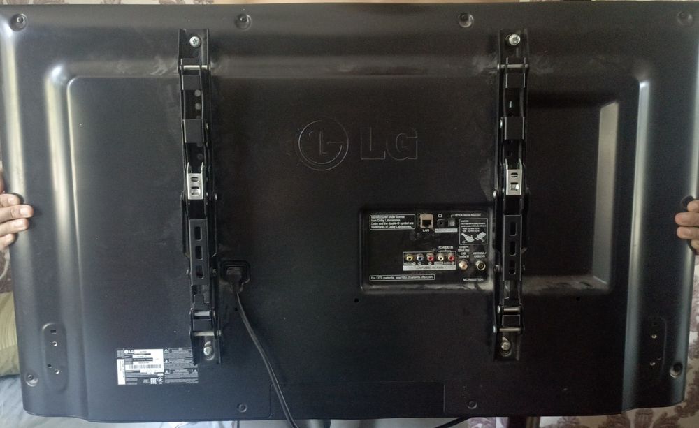 Smart - TV LG требует замену экрана