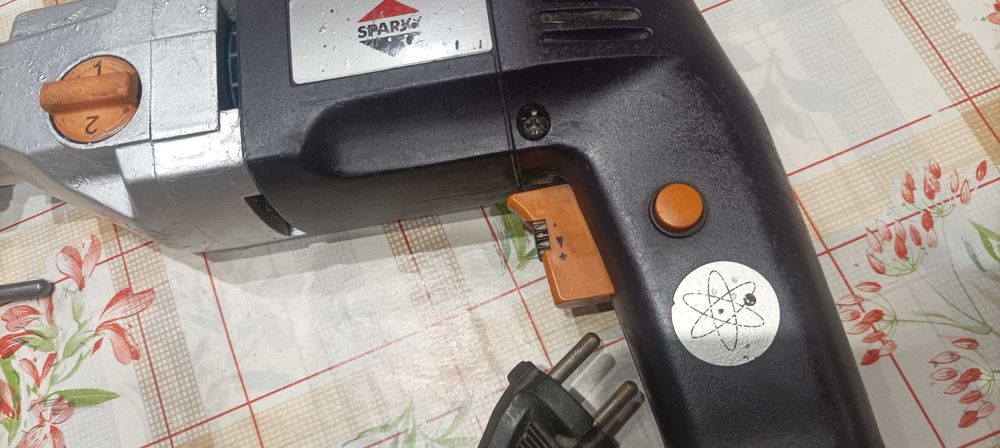 SPARKY  BU2 - 160e (СПАРКИ) - 500w двускоростна ударна бормашина