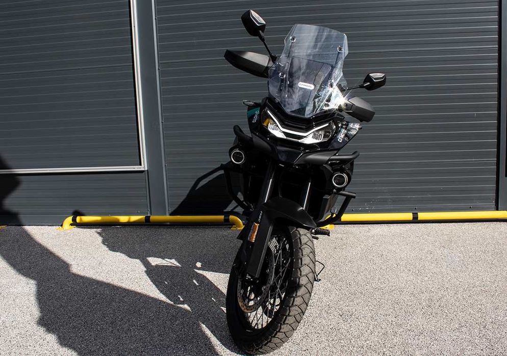 Motocicleta CFMOTO 800MT Explore Edition '25