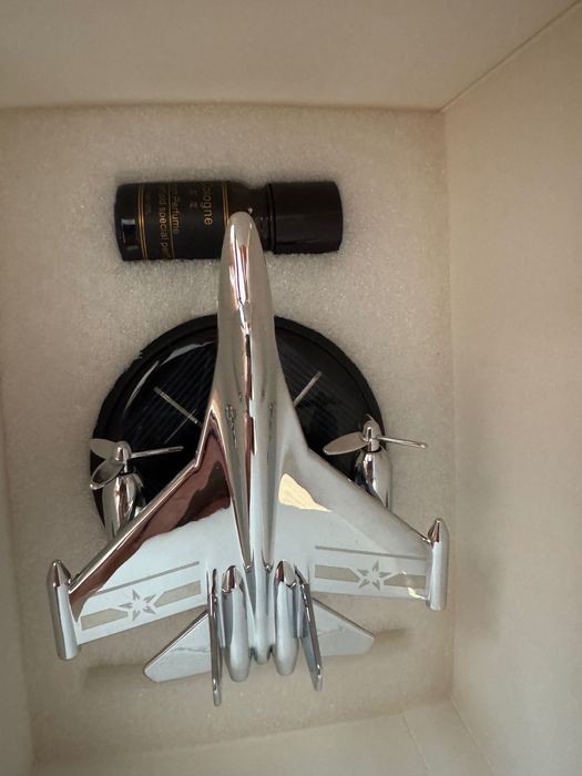 Svuner Samalyot Sotiladi