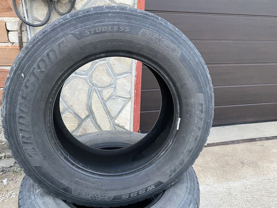 Гуми 235/65/16c…