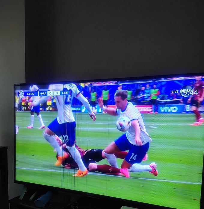 Телевизор Sharp 50"