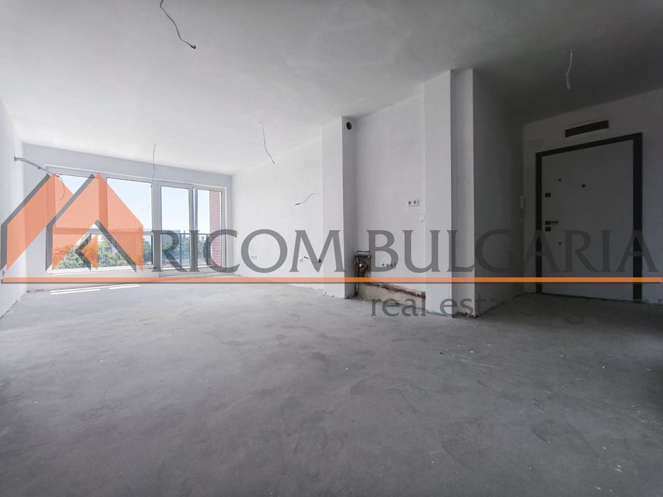 Продава се Тристаен апартамент в Варна, Бриз - 93 кв.м за 1775 €/кв.м - Снимка #3