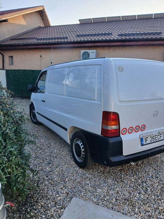 Vând Mercedes  Vito