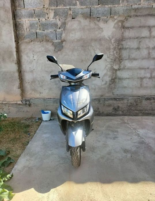 Мопед ( Скутер) M8 pro