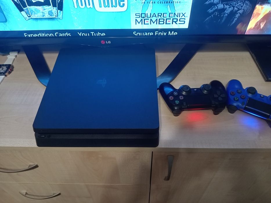 Продам PlayStation 4slim 1Tb