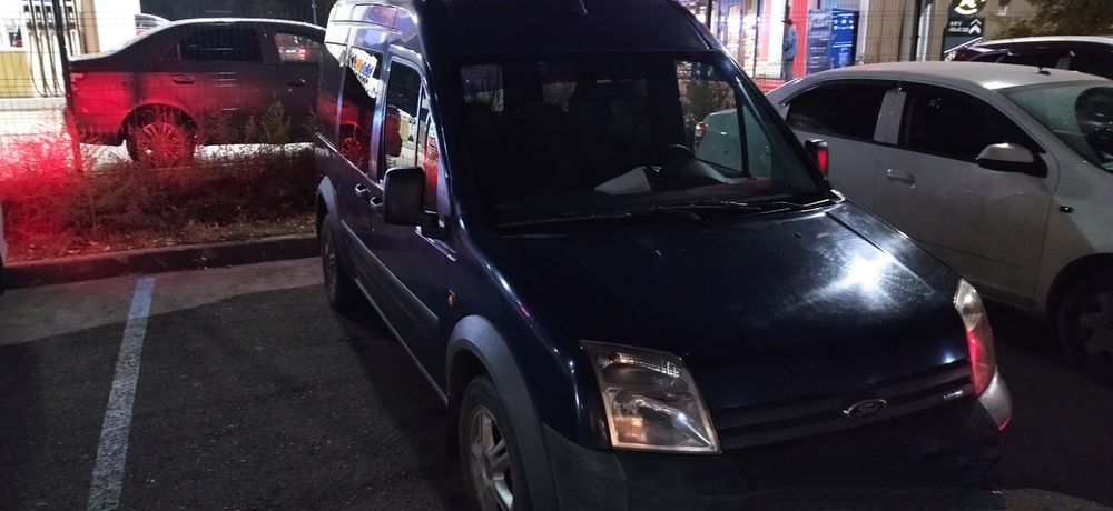 Ford Tourneo Connect 2007 1.8 tdci 8 мест