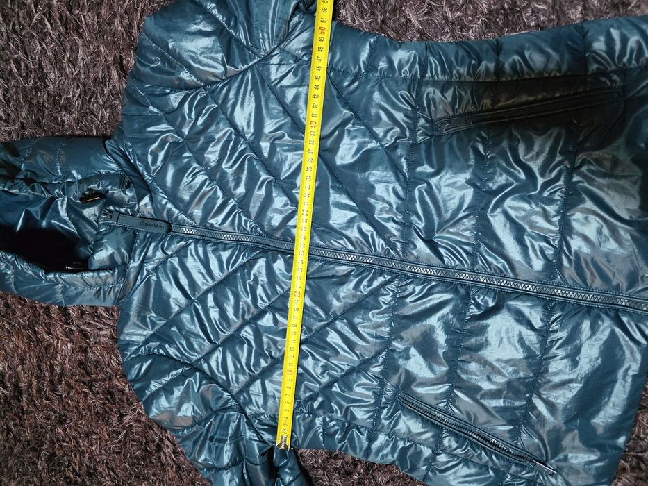 Капитонирано яке с качулка Calvin klein