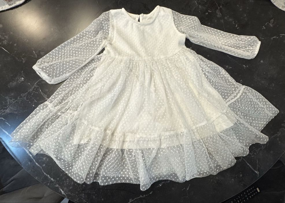 Маркови дрешки за момиче 104 Zara, HM, Benetton, Sergent Mayor, Okaidi