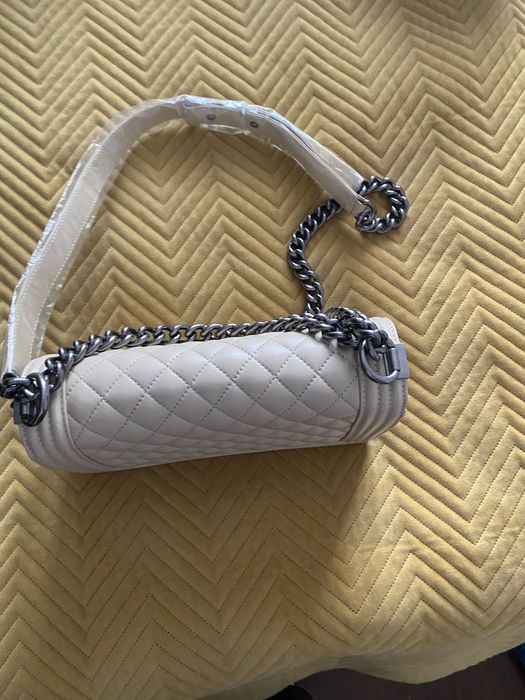 Vânzare poșetă nouă din piele