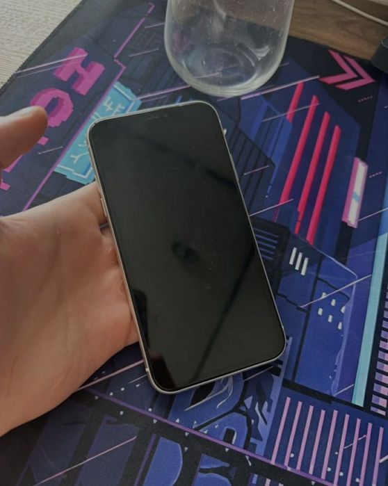 Продаётся iPhone 11 на 128гб