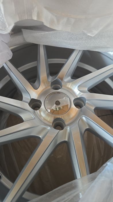 Одиночные новые диски