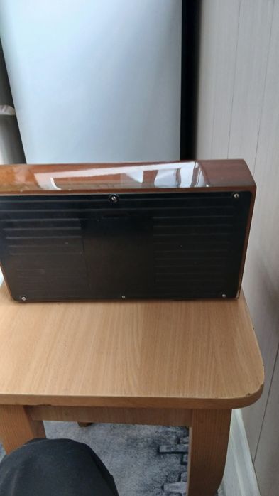 Продам настольные часы.