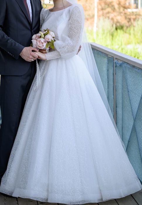 Свадебное платье