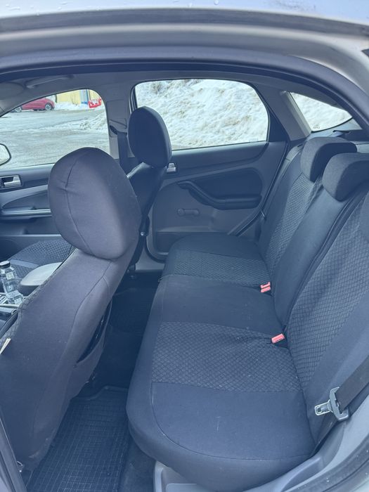 Spre vanzare Ford focus mk 2