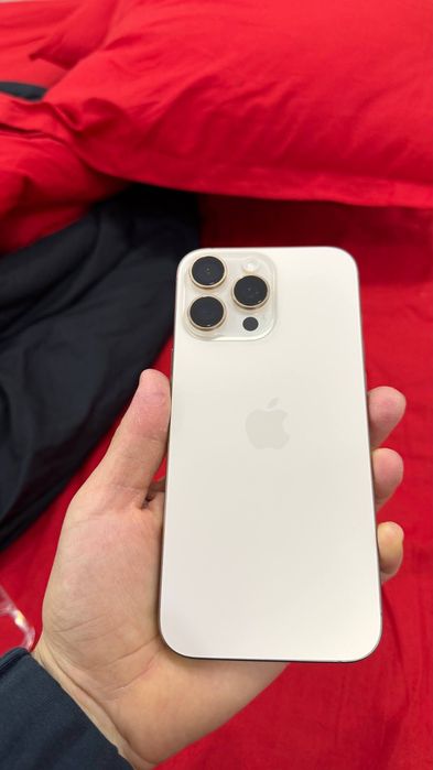 Iphone 16 pro max 256 desert