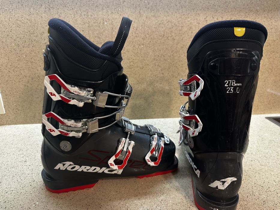 Ски обувки Nordica