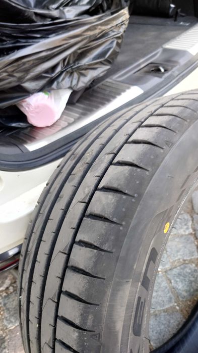 Гуми Falken 245/50/18