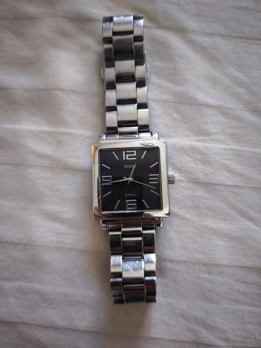 Ceas GUESS original, oțel inoxidabil, elegant – stare foarte bună
