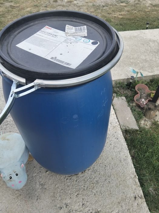 Bidon 220 litri cu capac și inel