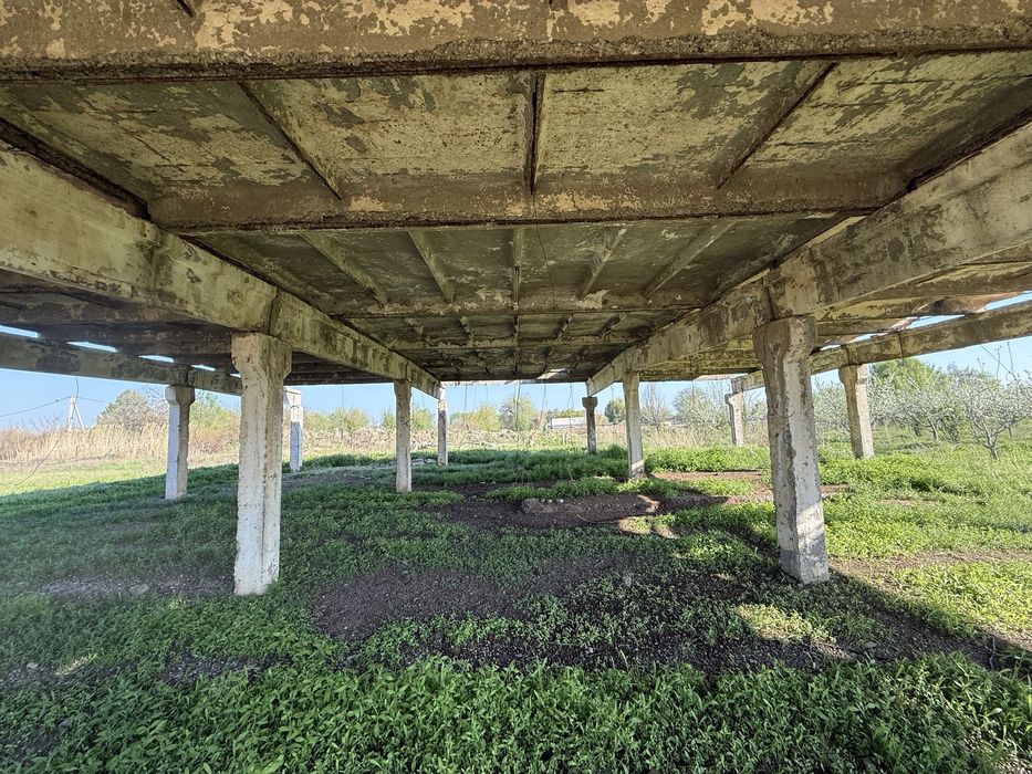 Бетон плита, конструкция продается