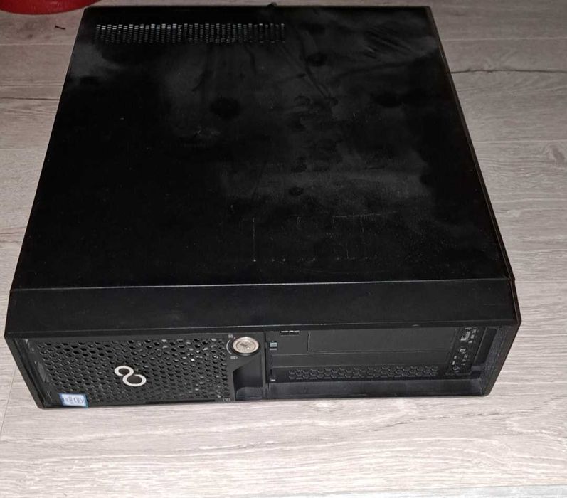 Fujitsu Siemens PRIMERGY TX1320 M2 Xeon / 24GB DDR4/ 1TB Nvme drive