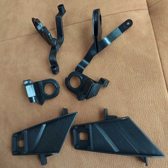 Ремонтен комплект за фарове Mercedes C W205 ML w164 GL  скоби monto.bg