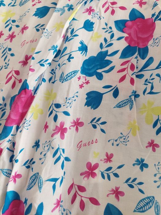 GUESS оригинален нов панталон 12 г. или дамски XS Гес