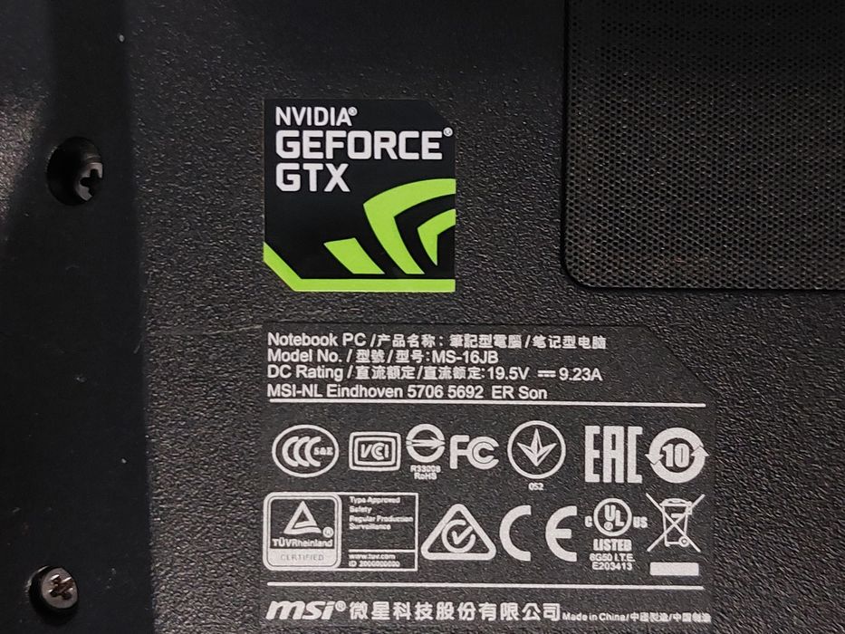 Laptop MSI i5 7300HQ 2,5GHZ, 12GB, 256GB+320GB, GTX 1050 TI 4G, Win11