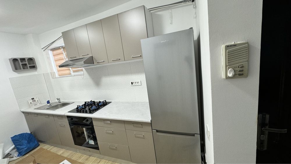 Apartament de inchiriat 3 camere Slatina