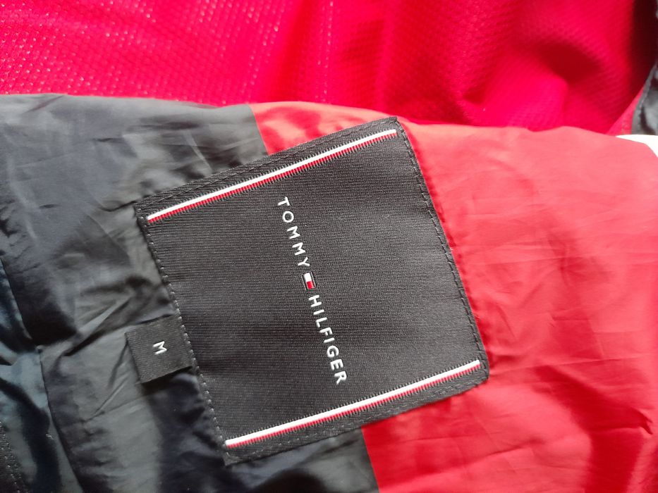 Tommy Hilfiger мъжко яке M размер.