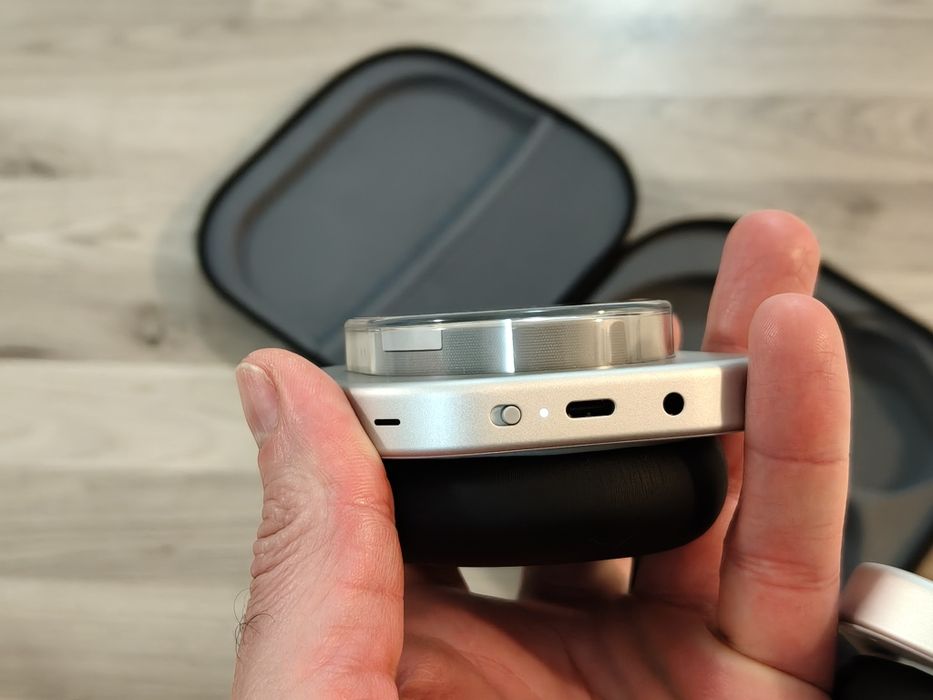 Căști wireless cu ANC Nothing Headphone (1) NOI