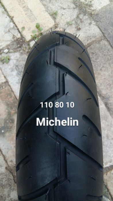 O bucată 110/90/3.00/2.75 100/90/80 R 10 moto - una Bridgeston Micheli