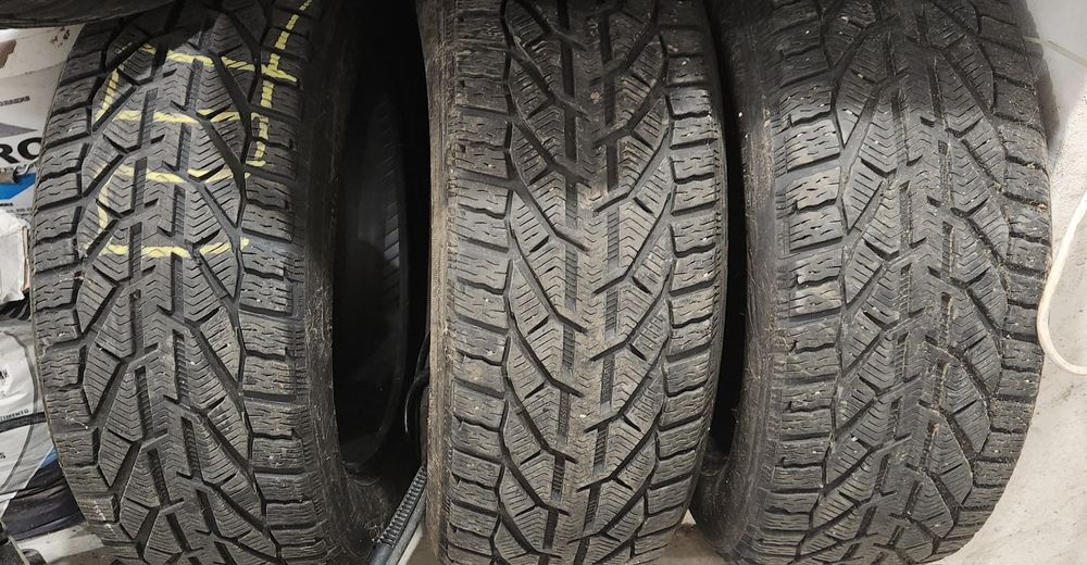 Зимни гуми TAURUS SUV WINTER 235/55 R19 105V XL