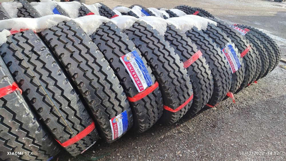 Грузовые шины 11.00R20  (300)