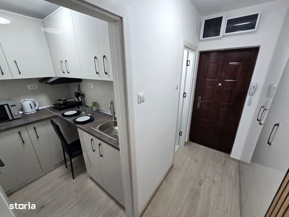 Metrou Costin Georgian, garsoniera moderna/lux, prima inchiriere.