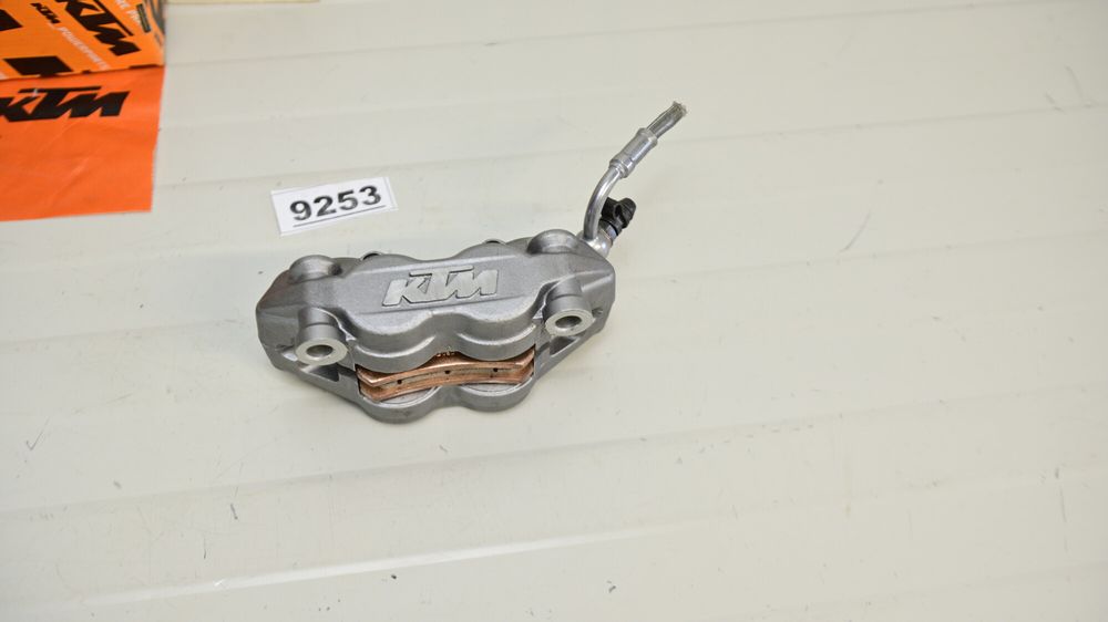 KTM 890 Adventure 2021 2024 Etrier frana fata dreapta