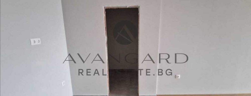 Продава се Двустаен апартамент в Пловдив, Христо Смирненски - 82 кв.м за 1600 €/кв.м - Снимка #3