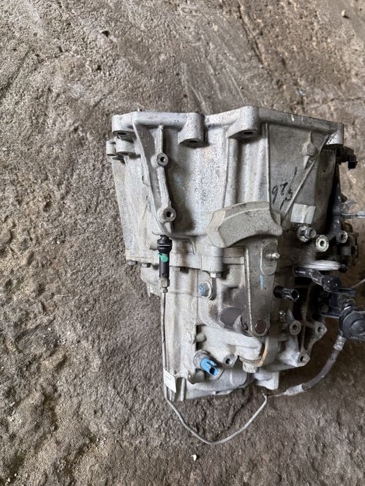 Те ъчна скотостна кутия а Nissan X trail 1.6 DCI 131 ks