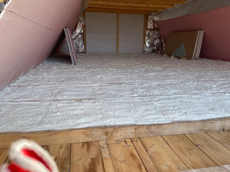 Izolatii cu spuma poliuretanica